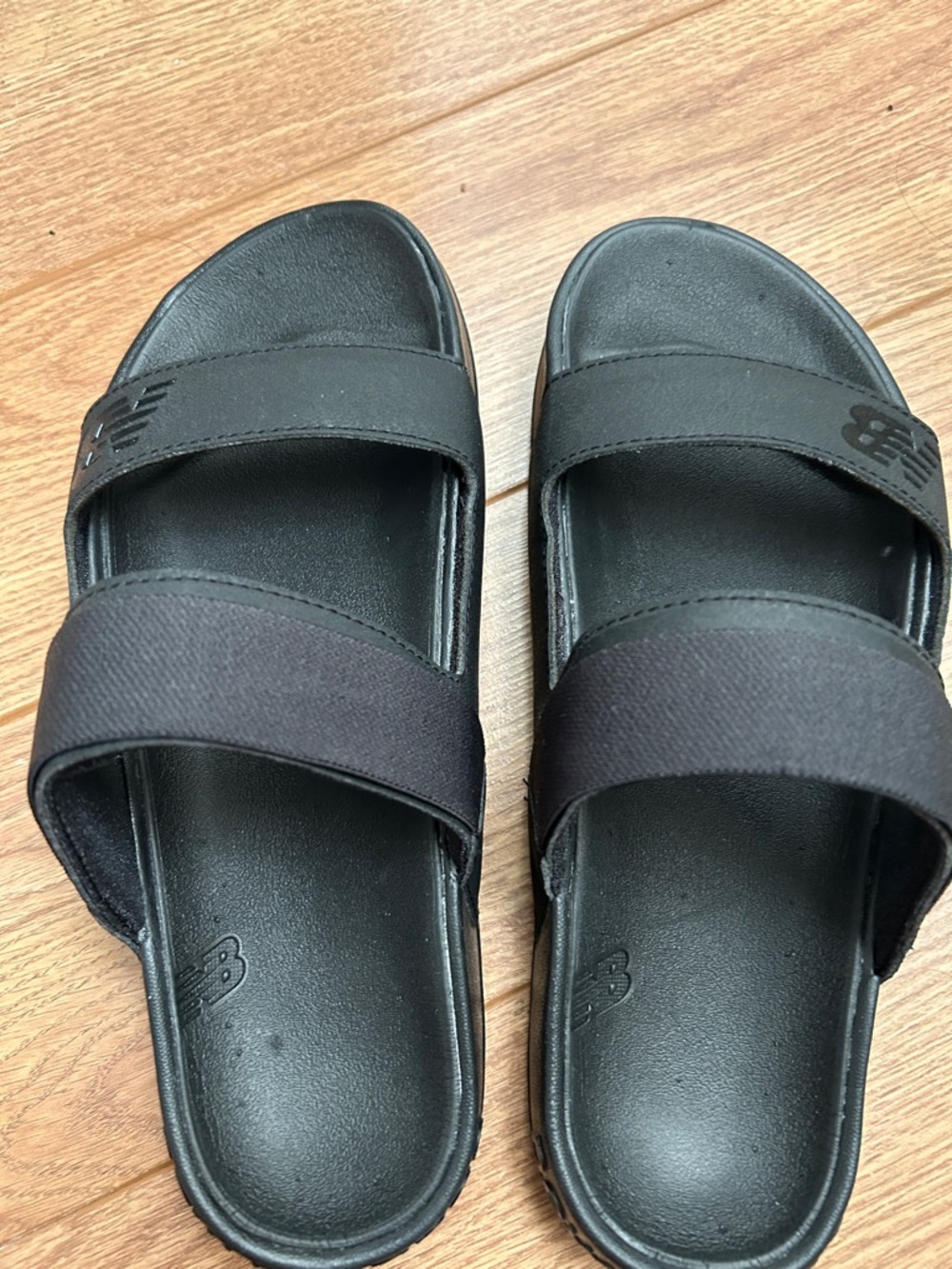 New balance slides